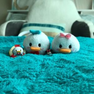 Daisy and Donald Duck Tsum Tsum gift set